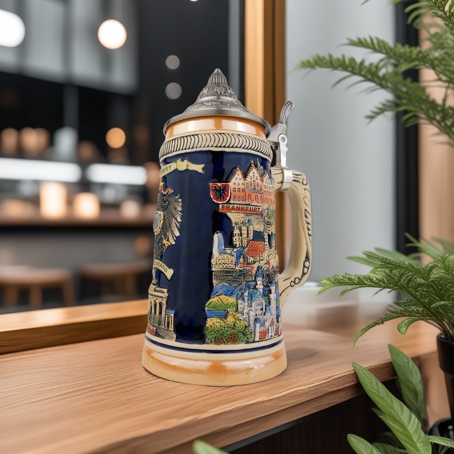 Bierkrug mit Deckel 0,7L – Traditioneller Steinkrug mit Spitzdeckel – Handgefertigtes Bierseidel für Bierfest, Zuhause & Sammlung