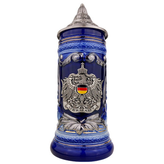 Bierkrug mit Deckel 0,7L – Bierseidel Steinkrug mit Spitzdeckel und Metallmontur "Germany" mit Deutschland-Farben (Blau)