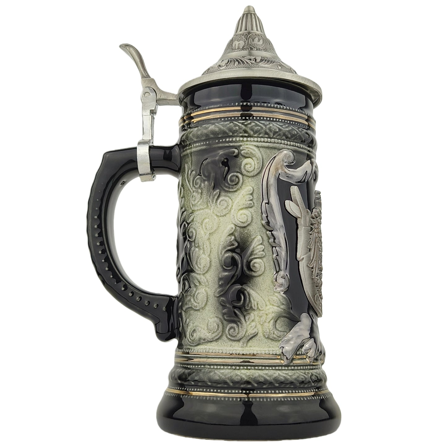 Klassischer Bierkrug mit Deckel